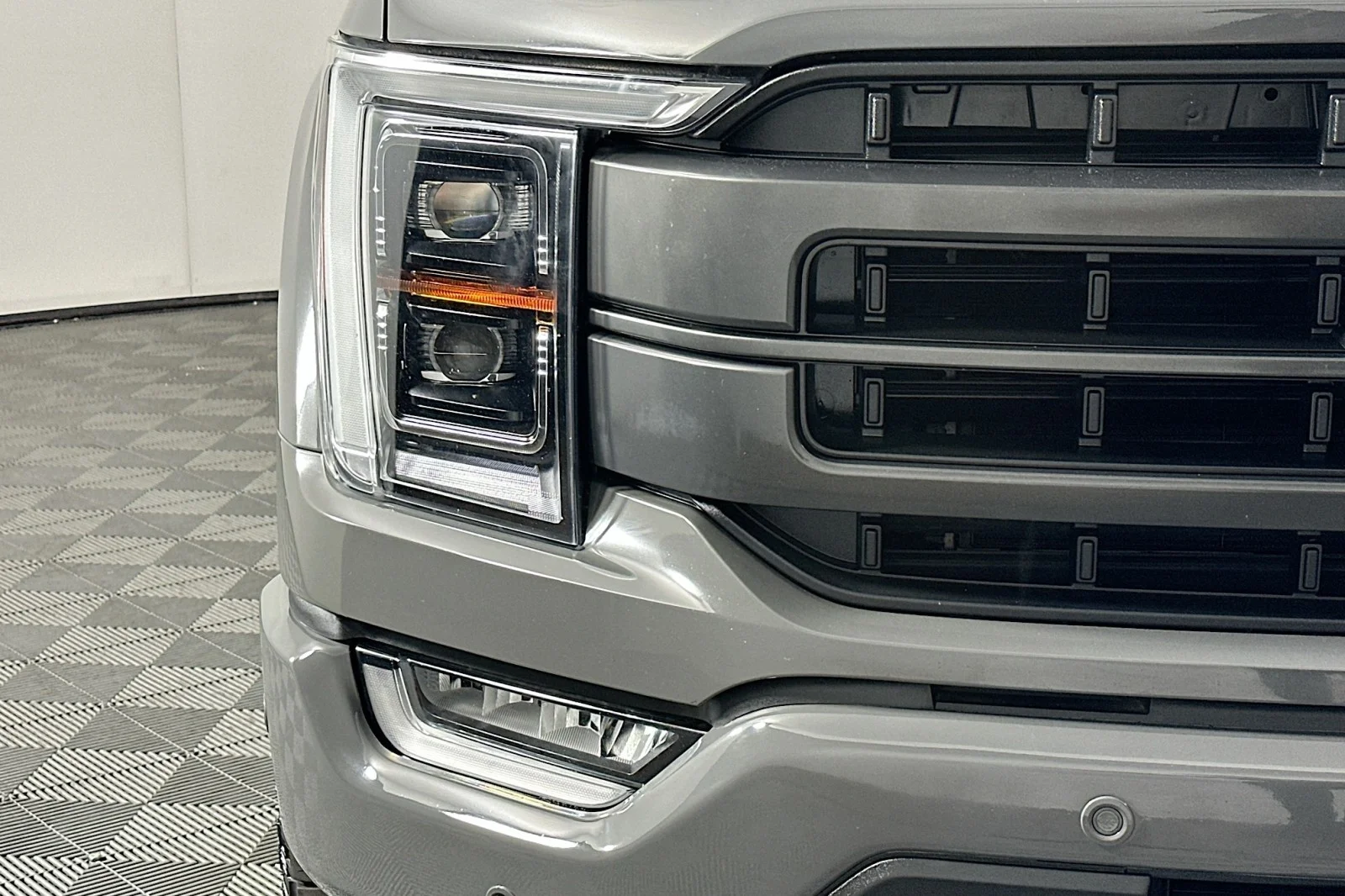 Used 2021 Lead Foot Ford LARIAT image 16