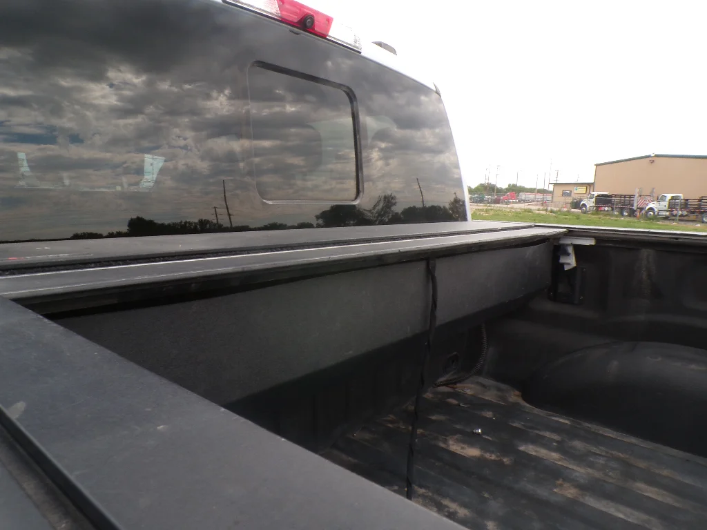 Used 2021 Space White Metallic Ford LARIAT image 11