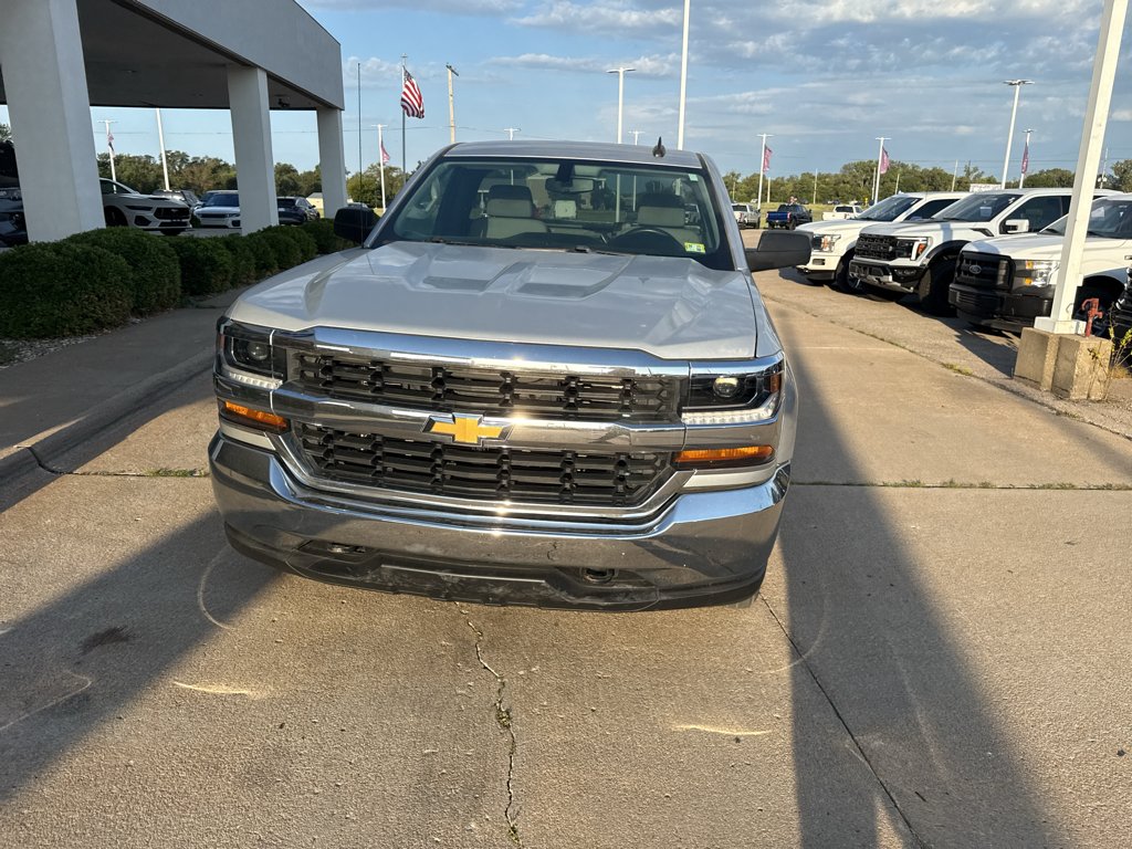 Used 2018 Silver Ice Metallic Chevrolet Work Truck image 3