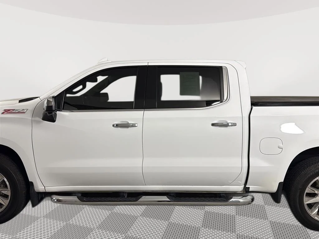 Used 2019 Summit White Chevrolet LTZ image 4