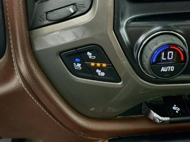Used 2017 White Chevrolet High Country image 22