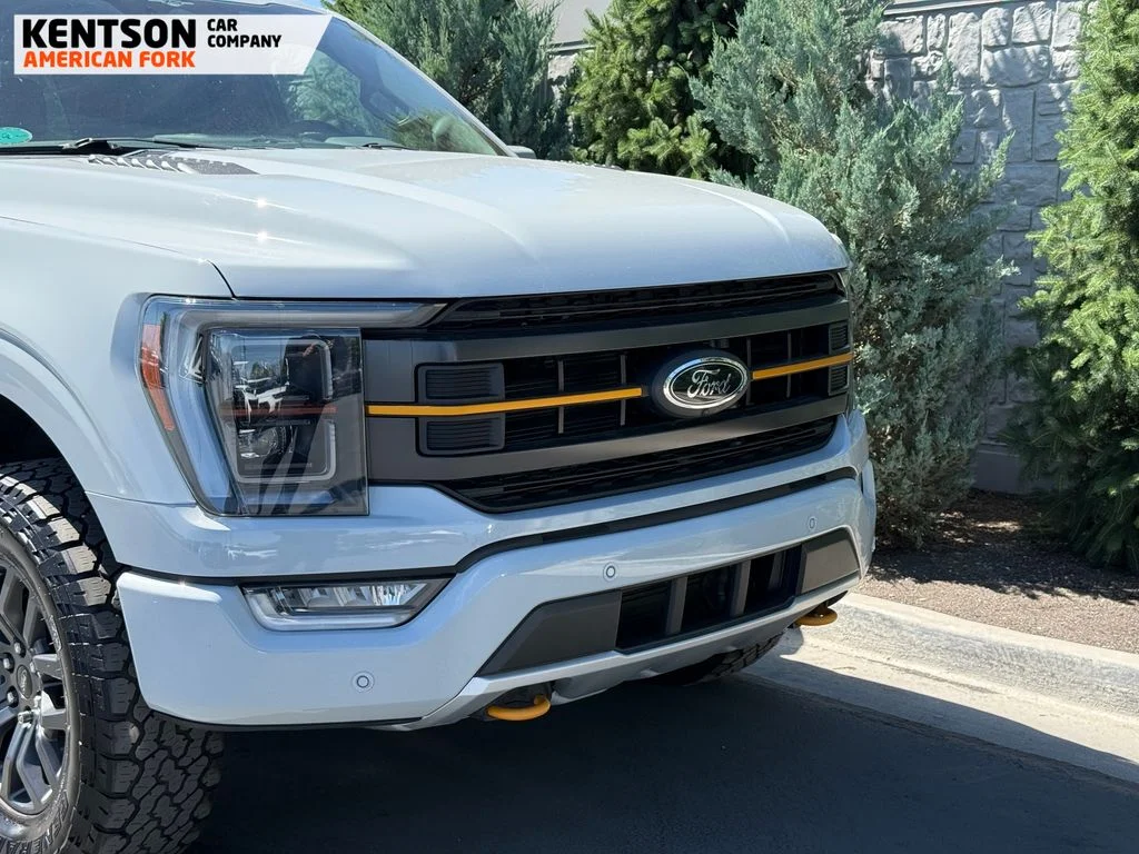 Used 2023 Gray Ford Tremor image 11