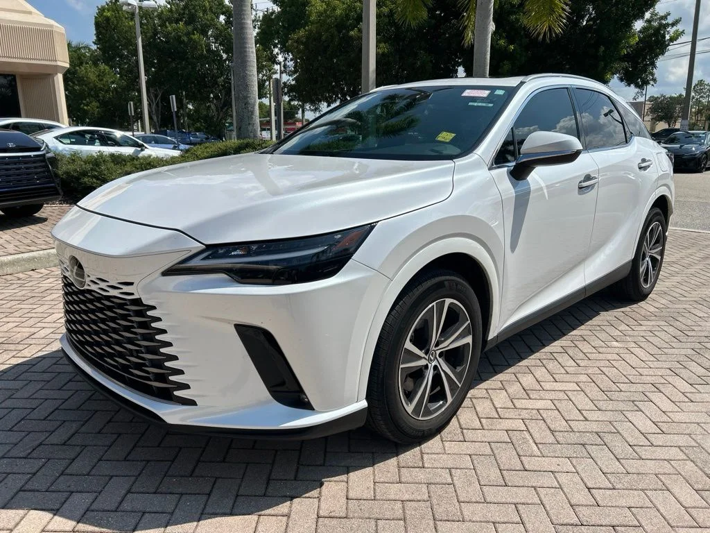 Certified Used 2024 White Lexus 350h Premium image 7