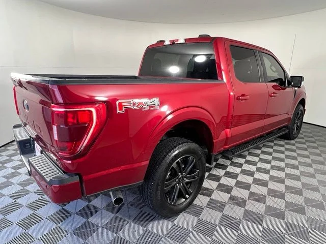 Used 2021 Red Ford XLT image 7