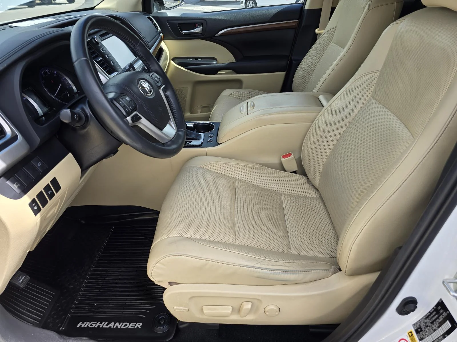 Used 2019 White Toyota Limited image 9