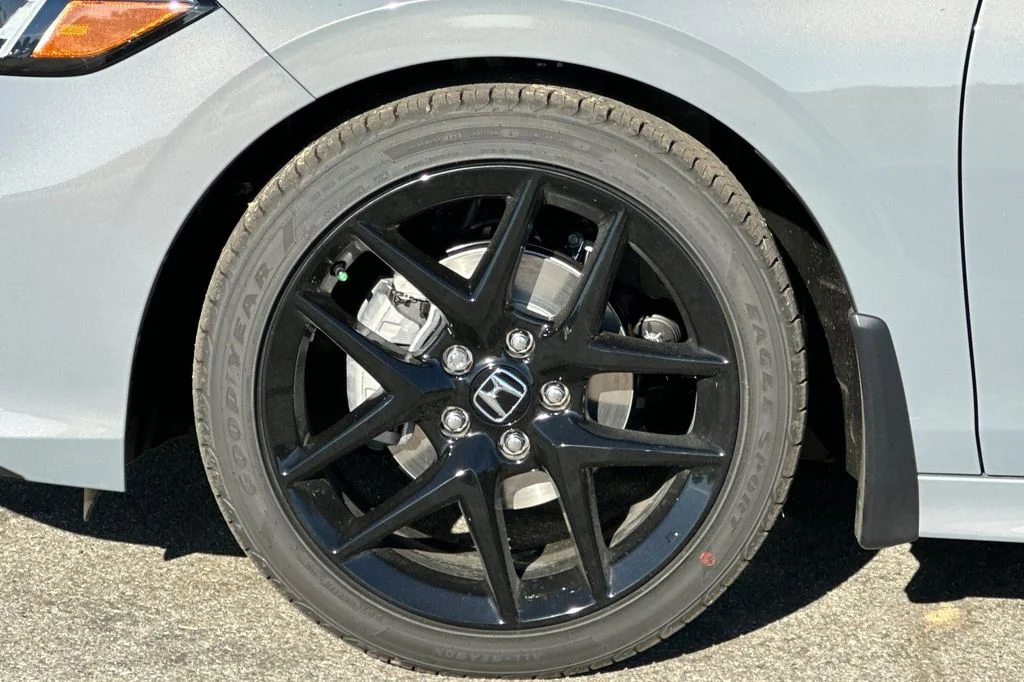 New 2026 Urban Gray Pearl Honda Sport image 31