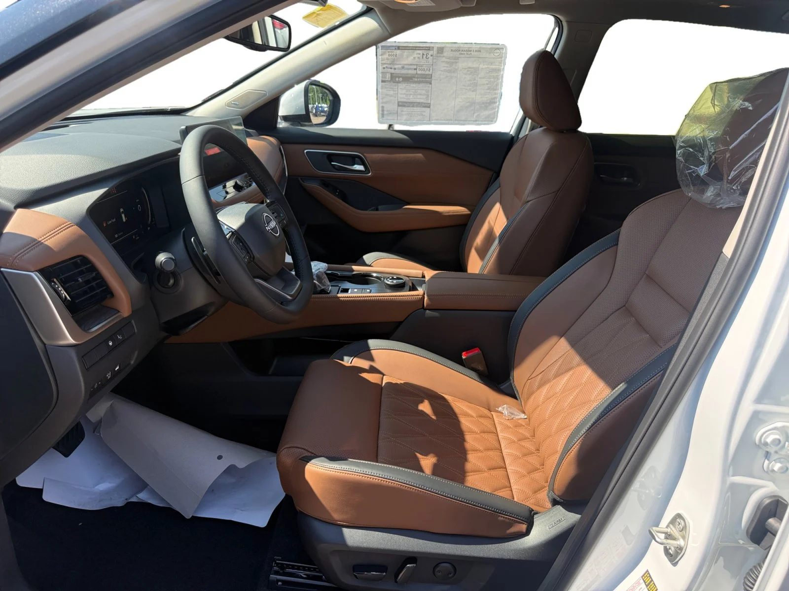 New 2026 Everest White Pearl Tricoat Nissan Platinum image 8