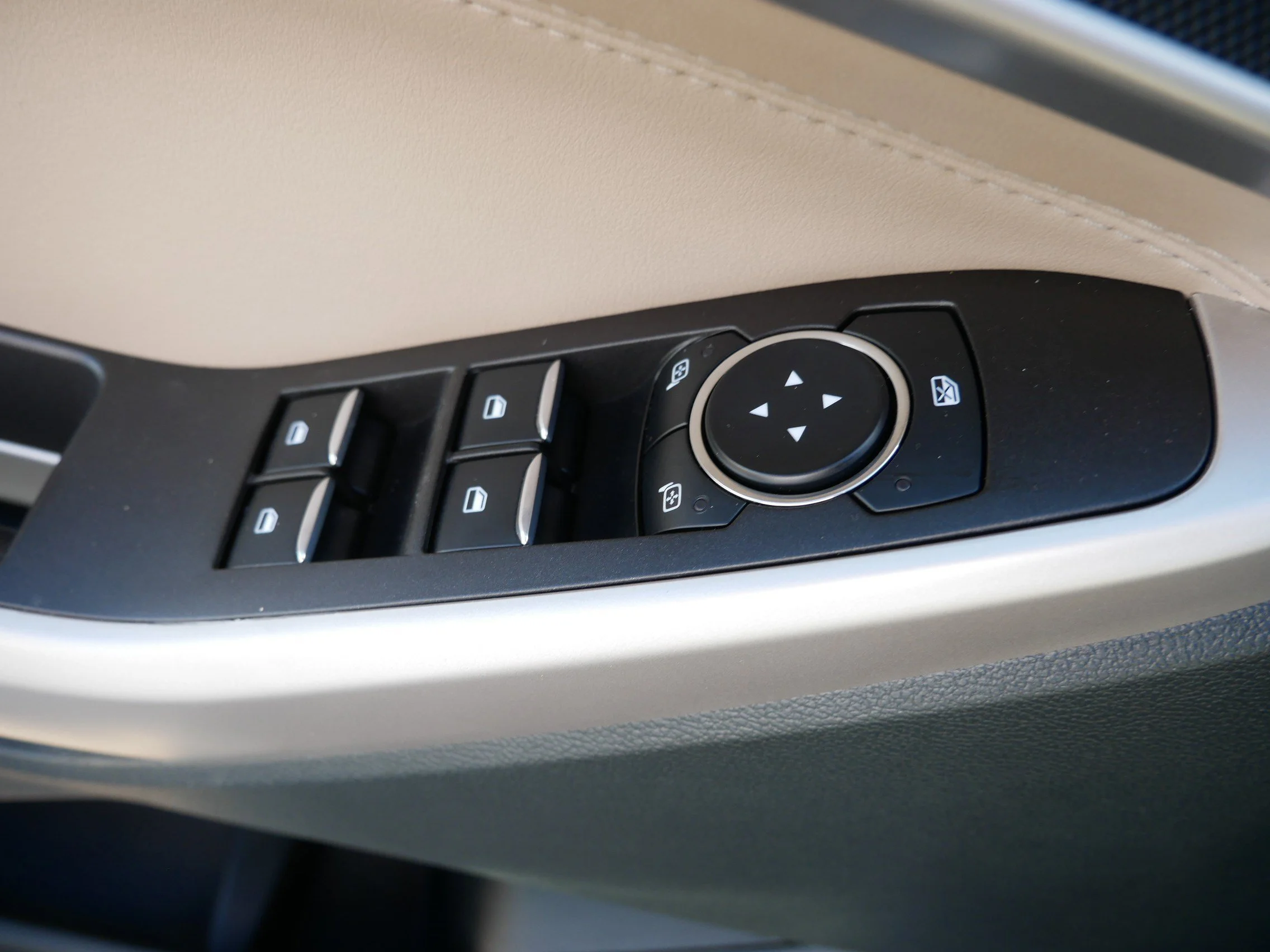 Used 2023 Carbonized Gray Metallic Ford XLT image 20