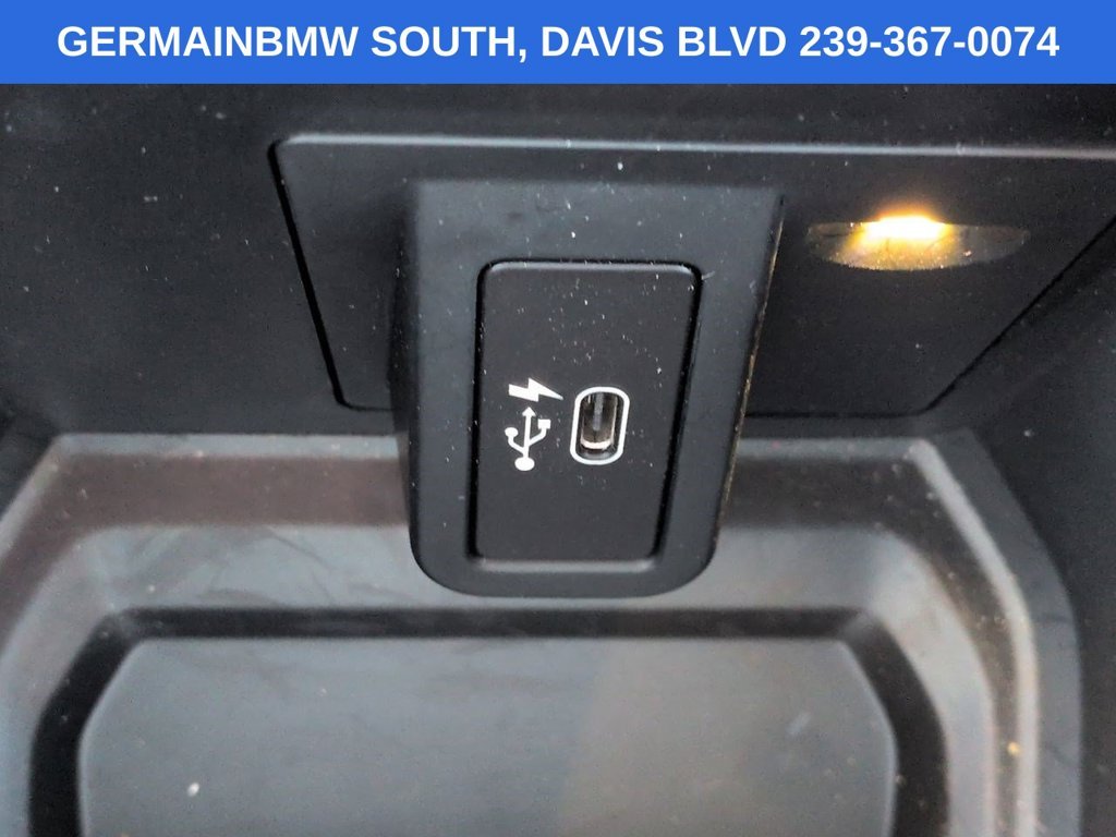 Used 2020 Alpine White BMW xDrive30i image 25
