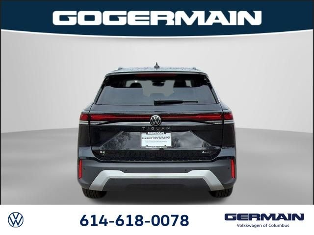 New 2026 Deep Black Pearl Volkswagen 2.0T SE image 7
