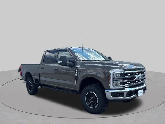 New 2027 Marsh Gray Metallic Ford F-250® XLT image 7