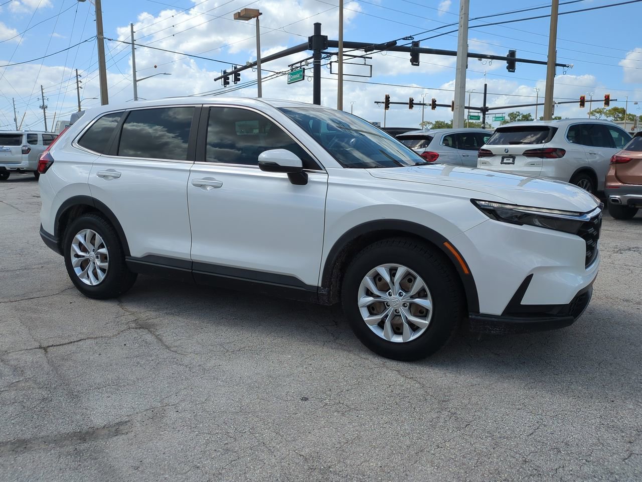 Used 2023 Honda CR-V LX with VIN 5J6RS3H2XPL001975 for sale in Kansas City