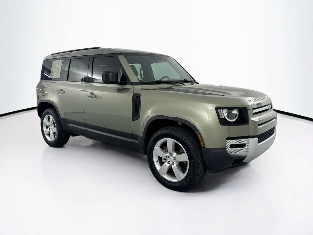 Certified Used 2023 Green Land Rover S image 3