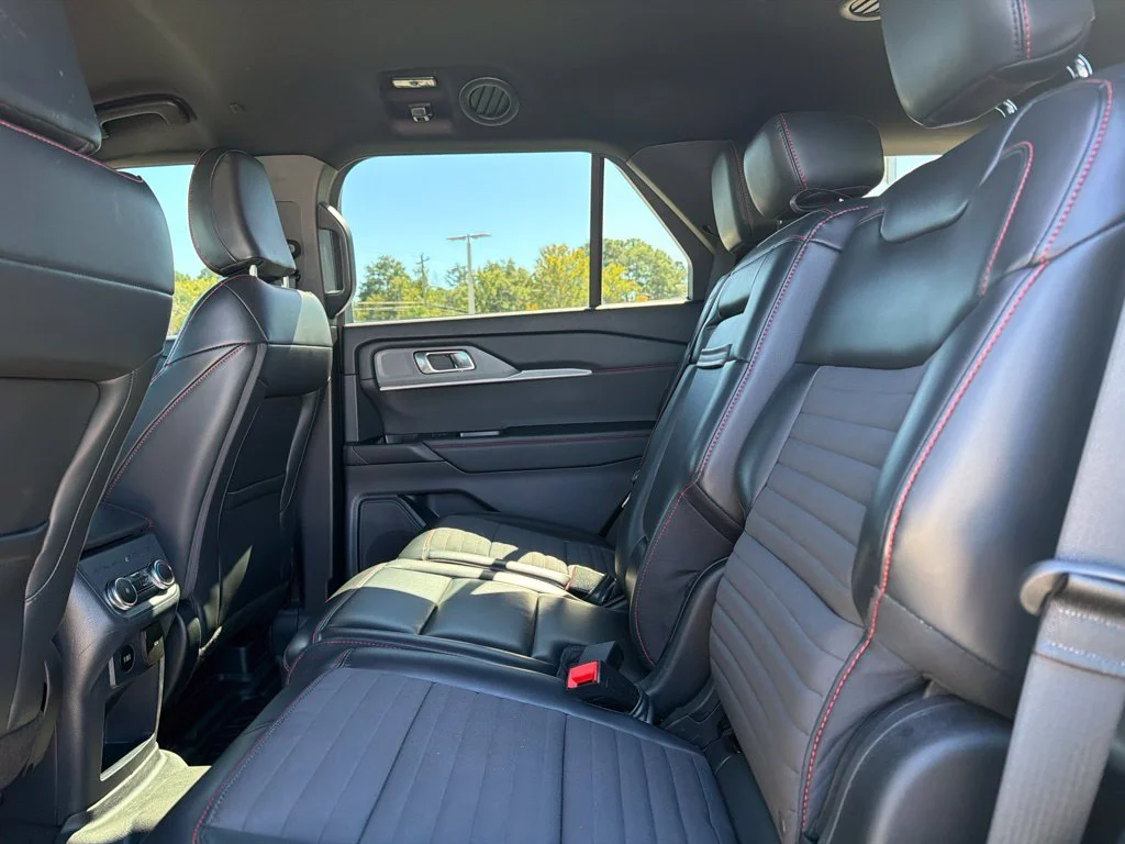 Certified Used 2025 Star White Ford ST-Line image 15