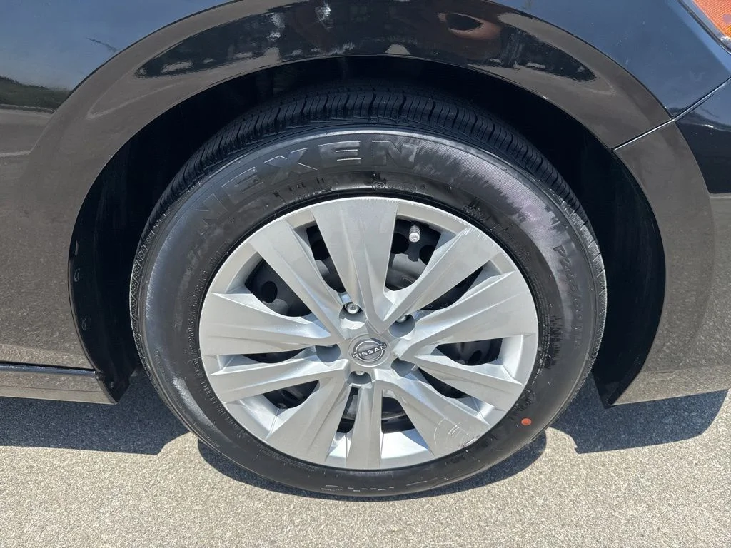 Used 2024 Black Nissan S image 10