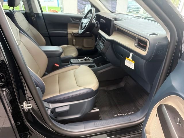 New 2026 Shadow Black Ford XLT image 46