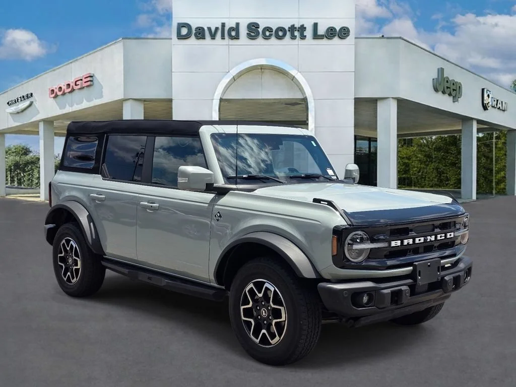 Used 2023 Cactus Gray Ford Base image 5