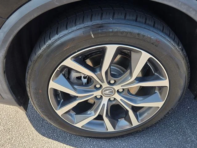 Used 2022 Black Acura Technology image 18