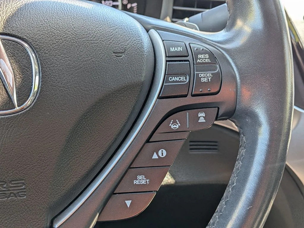 Used 2022  Acura Premium Package image 17