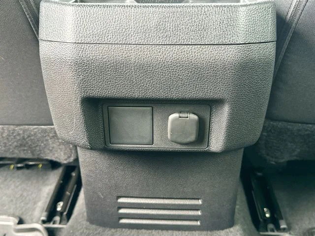 Certified Used 2024  Toyota SR5 image 27