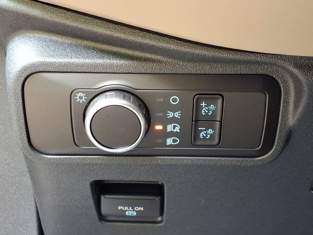 New 2026 Avalanche Gray Ford Big Bend® image 18