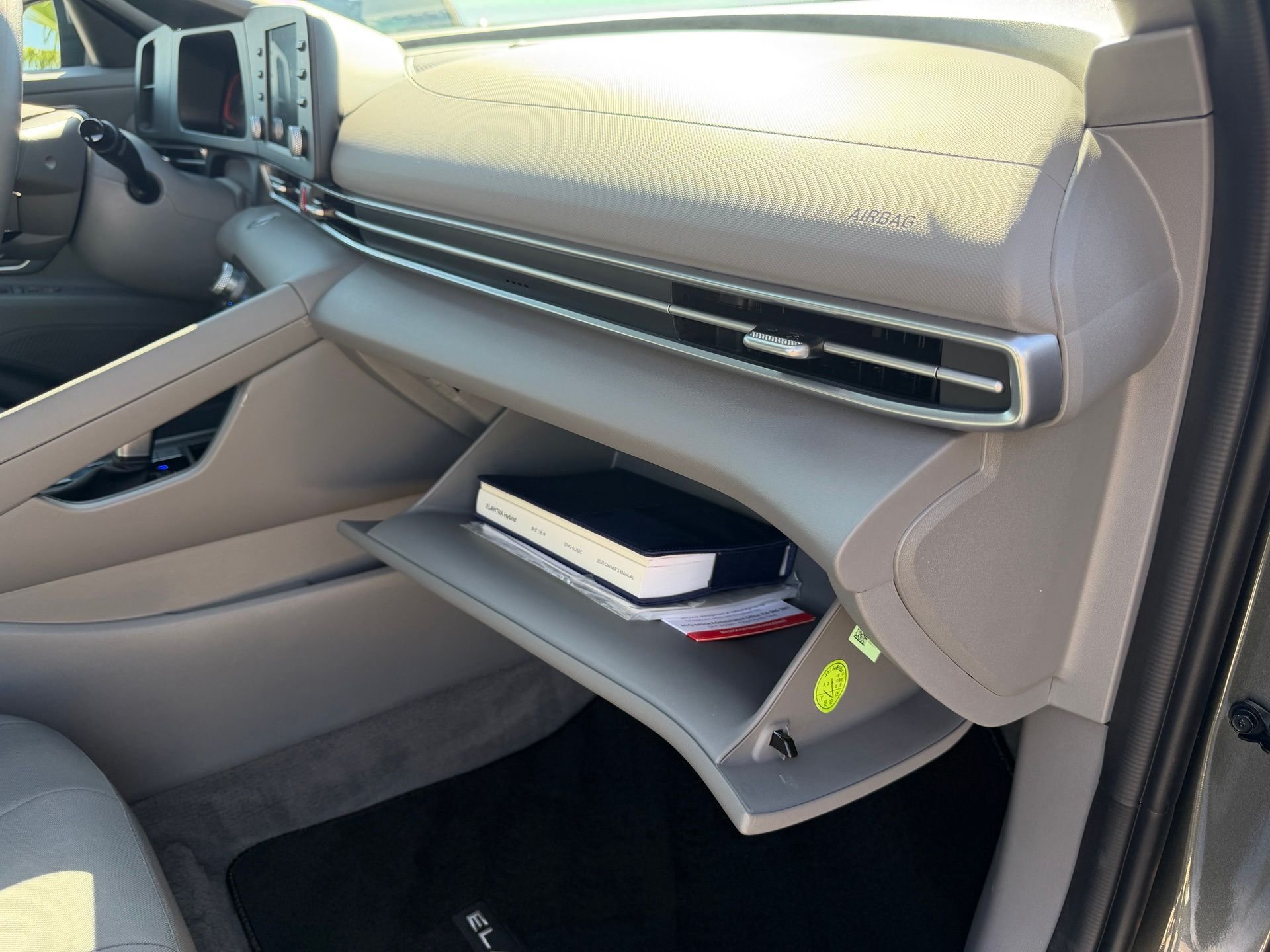 Certified Used 2025 Gray Hyundai Blue image 47