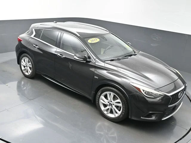 Used 2019 Black INFINITI LUXE image 54