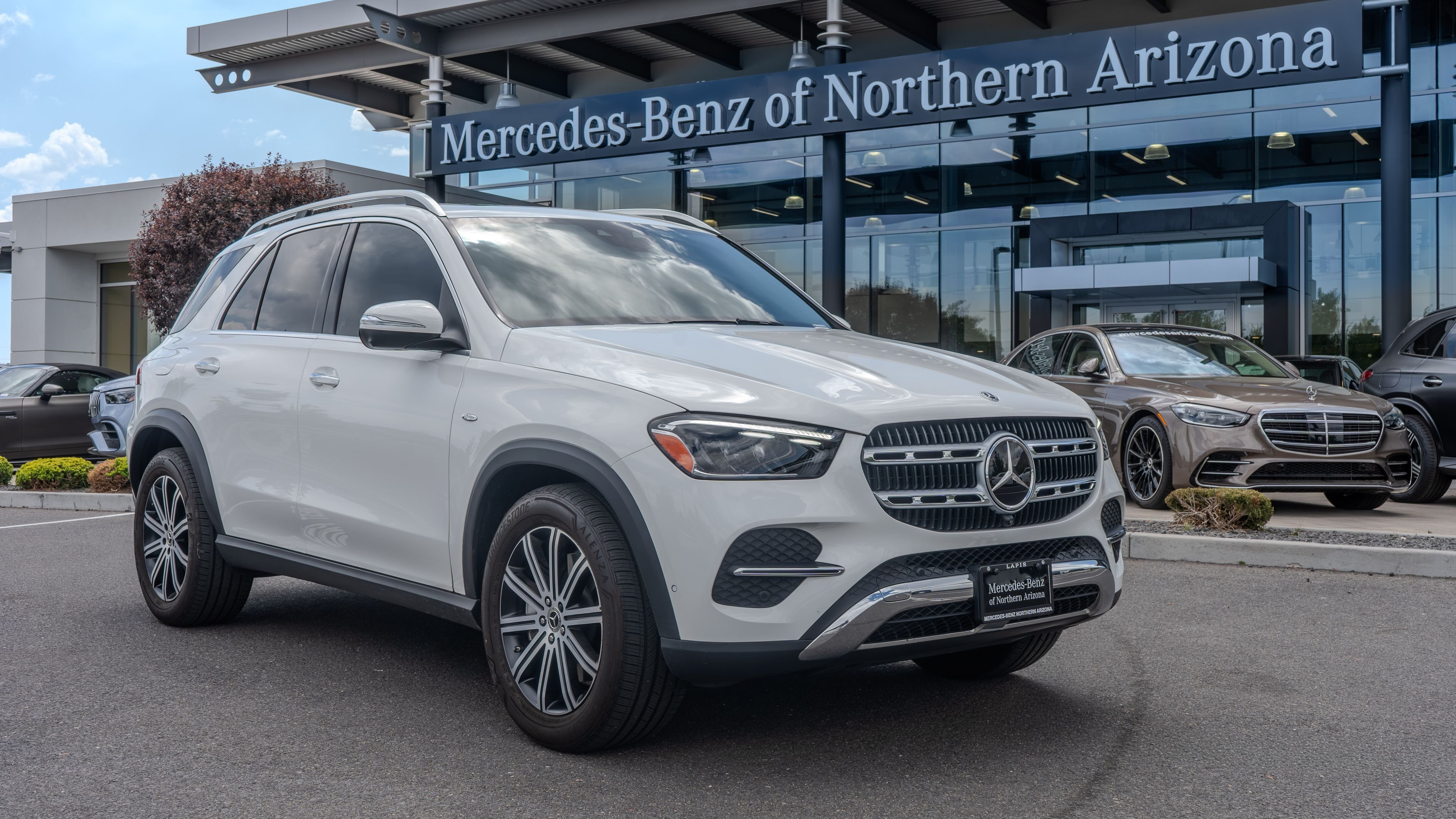 2025 Mercedes-Benz GLE GLE 450E 4MATIC's photo