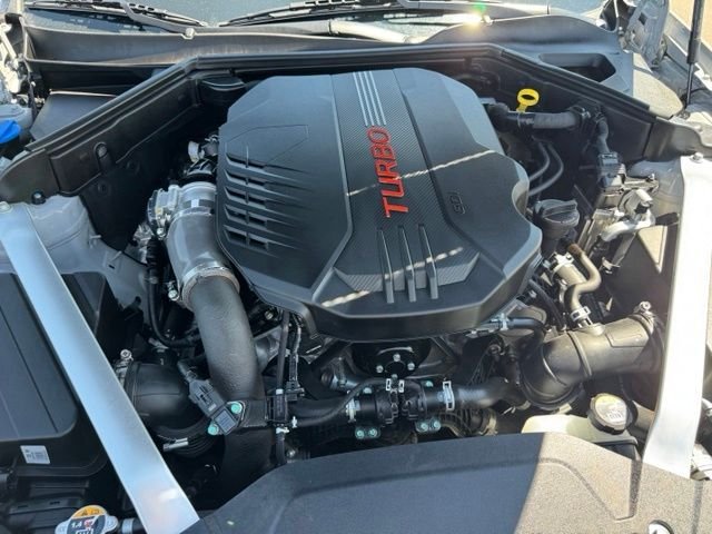 Certified Used 2020 White Kia GT1 image 28