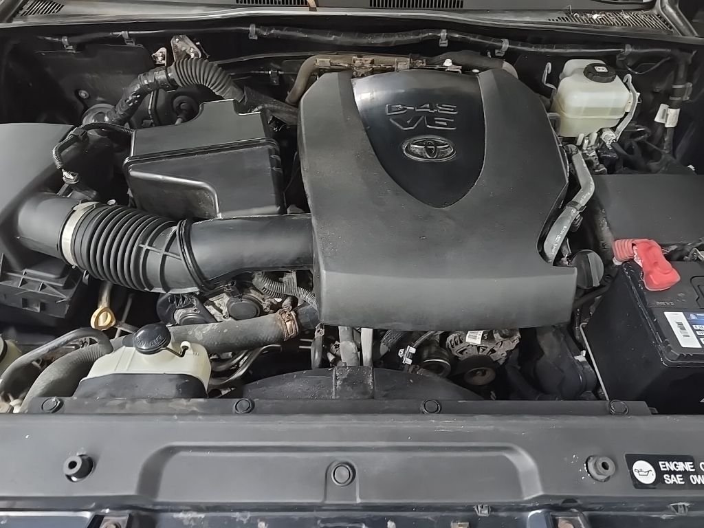 Used 2019 Midnight Black Metallic Toyota TRD Off-Road image 12