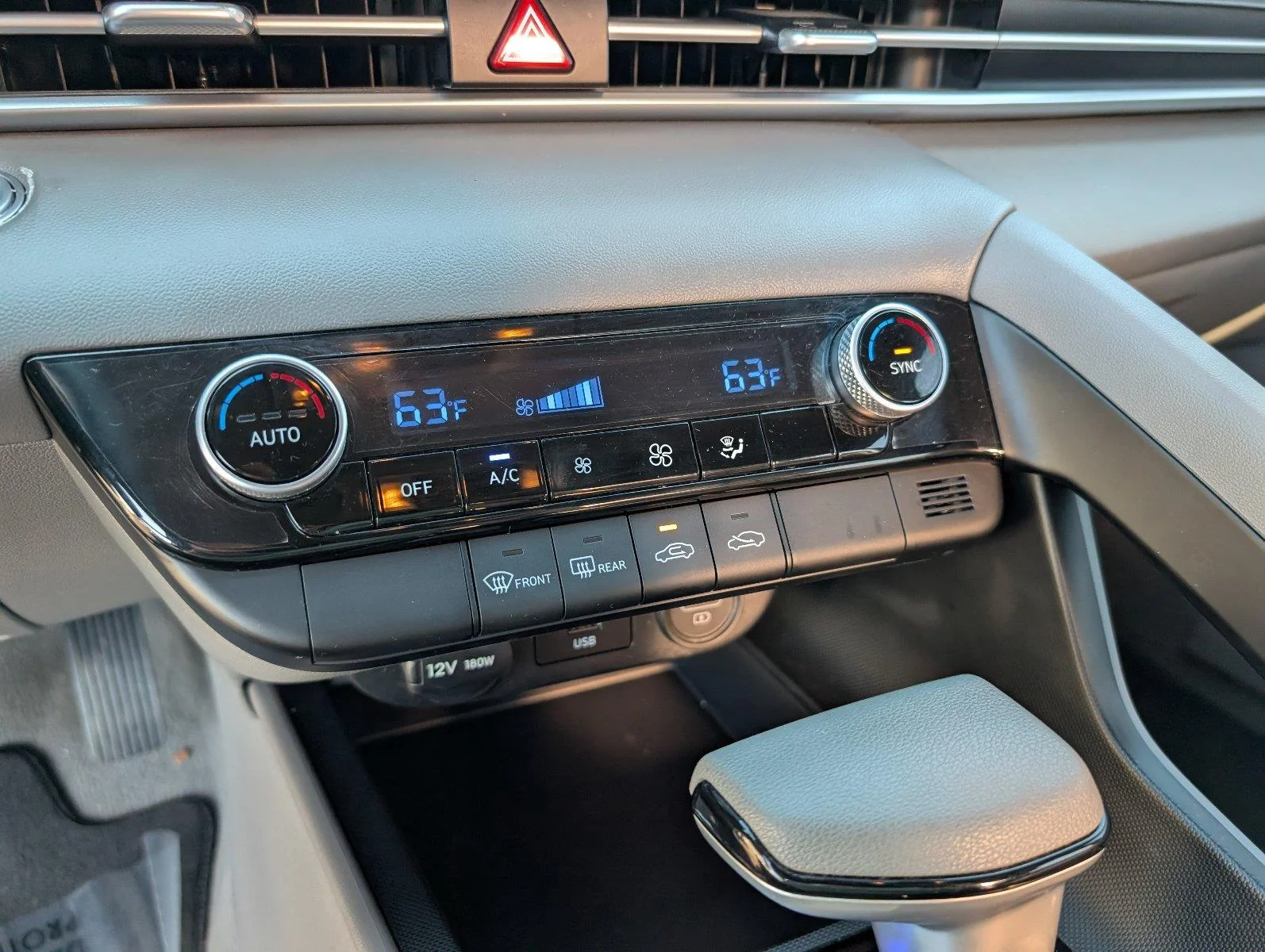 Used 2023 Electric Shadow Hyundai SEL image 20