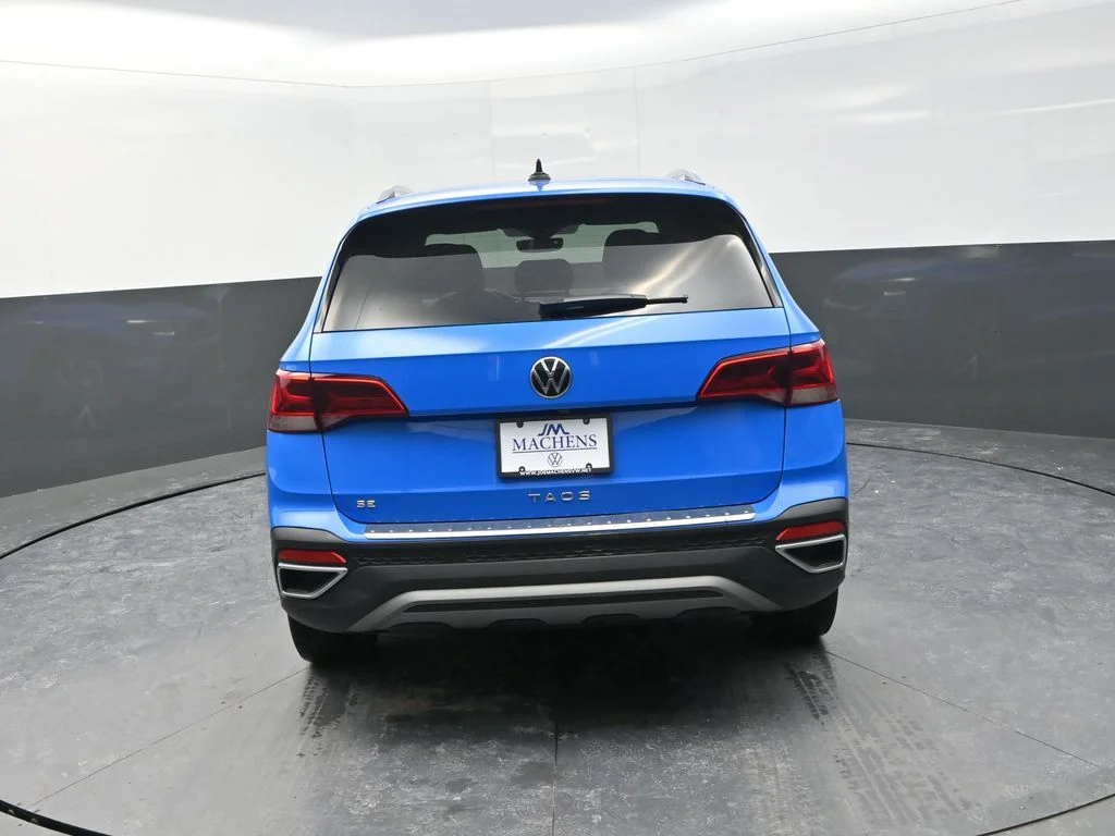 Used 2023 Blue Volkswagen 1.5T SE image 9
