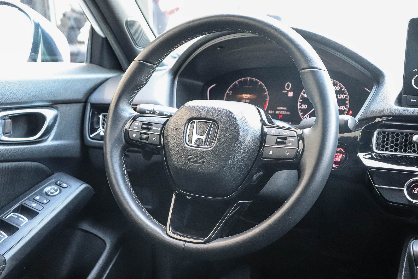 2025 Honda Civic Sport - Photo 17