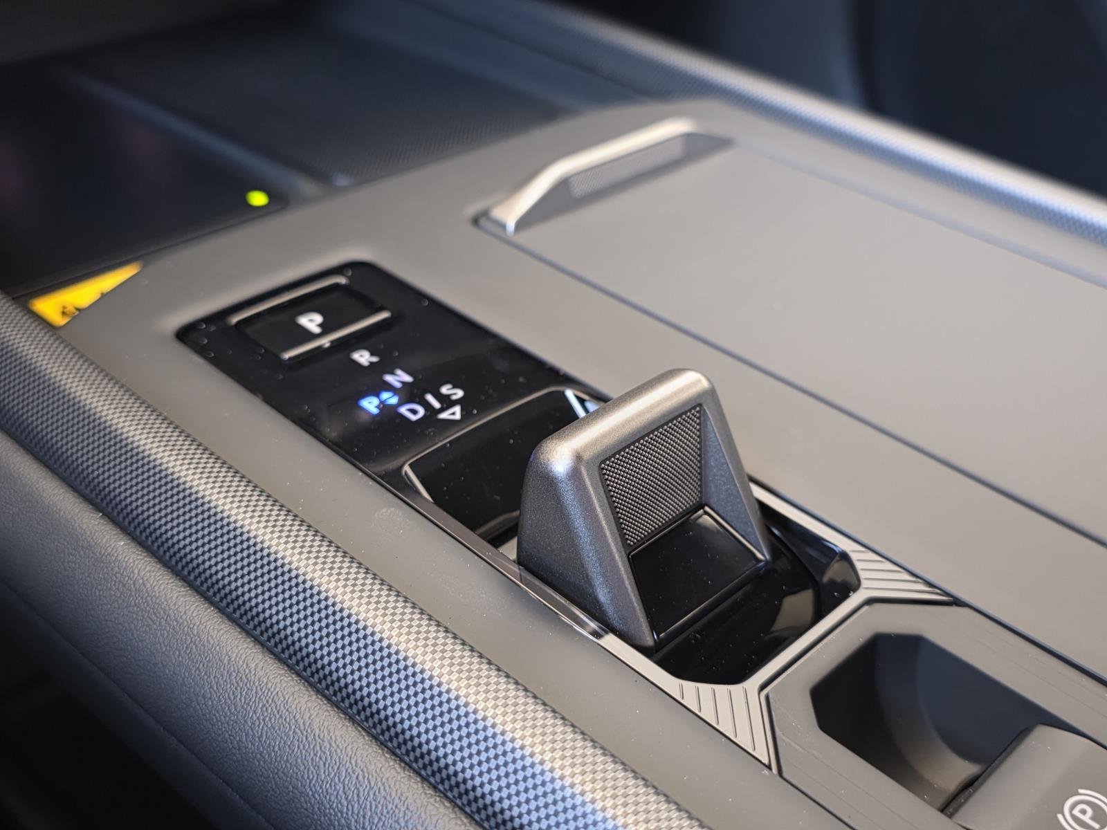 New 2026 Iridium Lexus ES 350h PREMIUM+ image 24