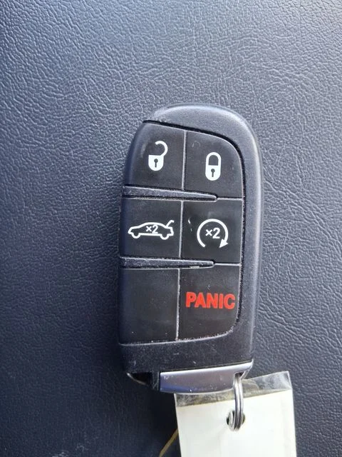 Used 2023 Purple Dodge SXT image 13