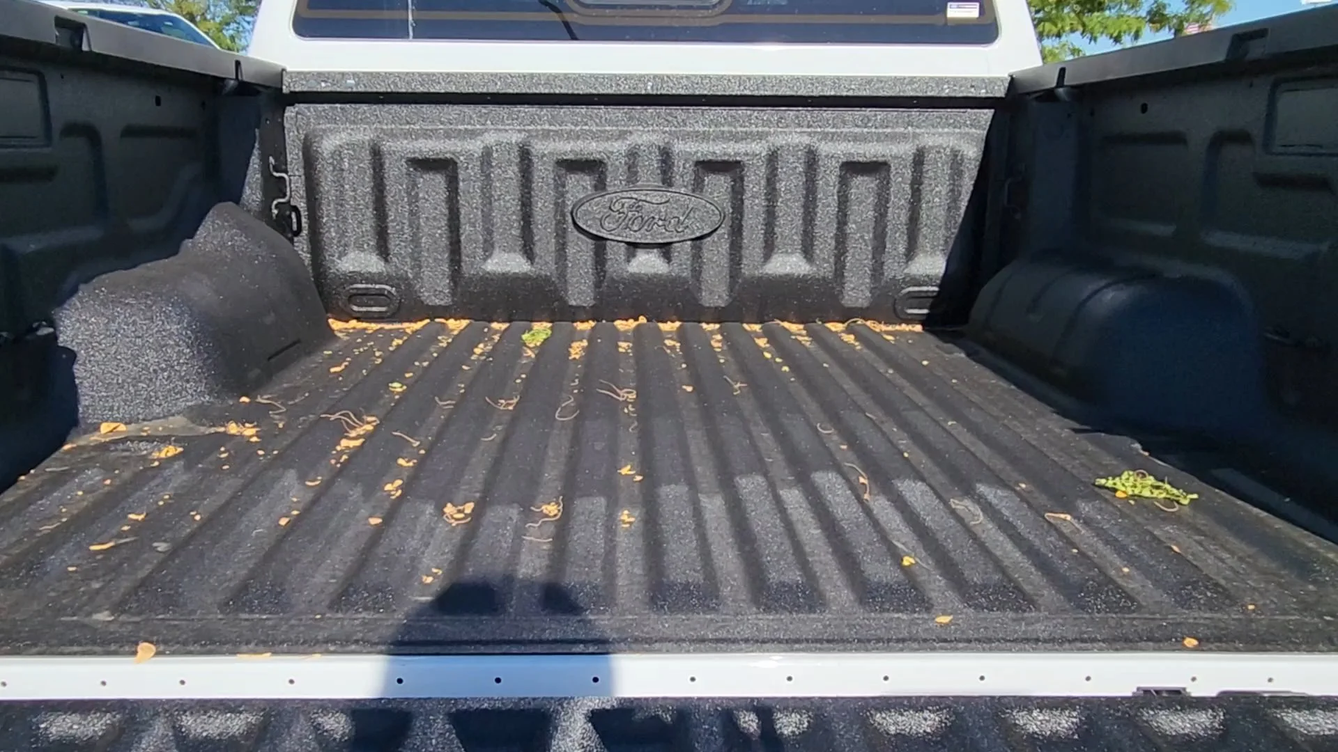 New 2026 Oxford White Ford XLT image 40
