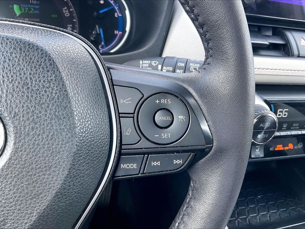 Used 2023 Silver Sky Metallic Toyota XLE image 23