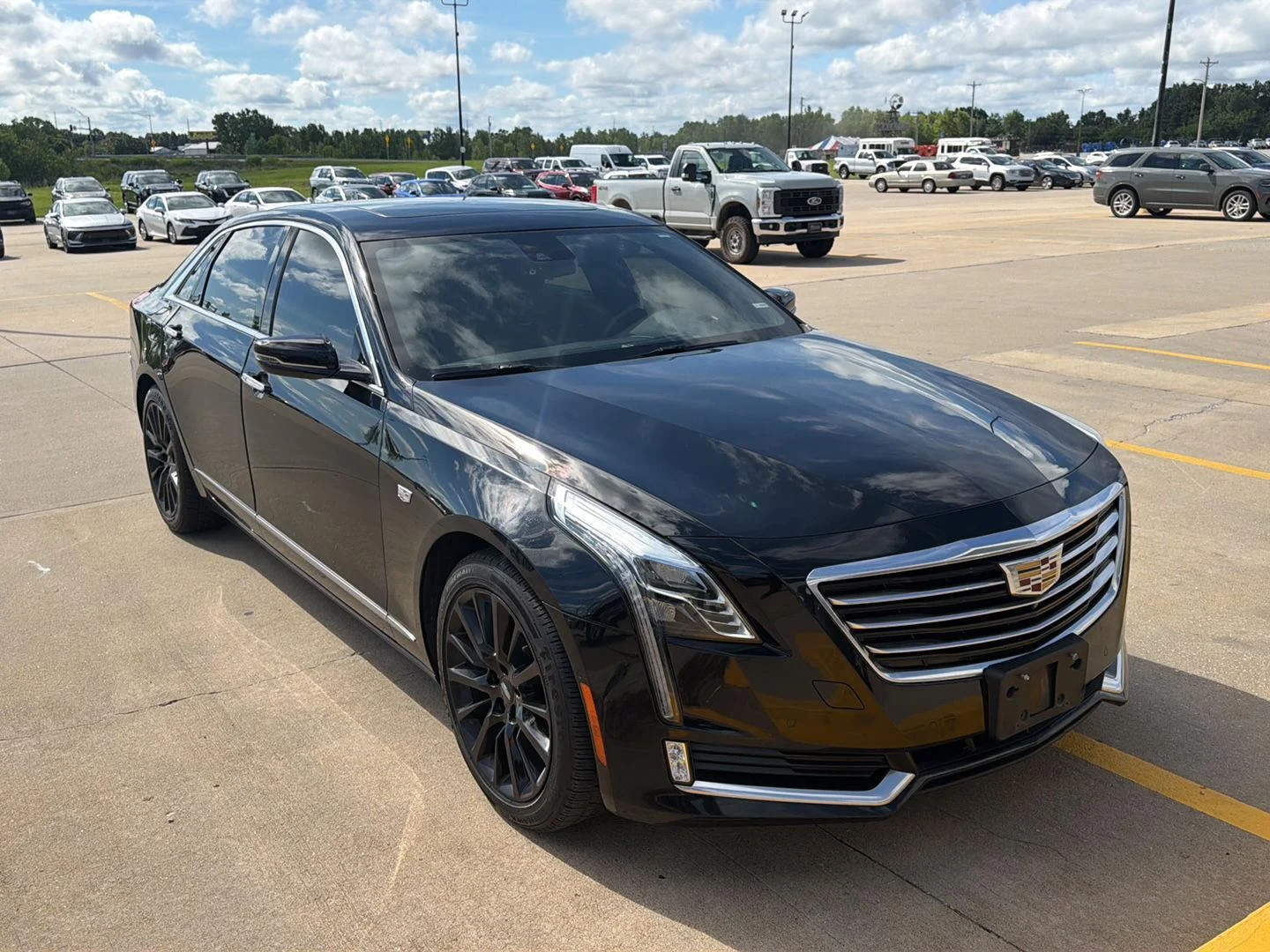 Used 2016 Cadillac CT6 Luxury with VIN 1G6KD5RS0GU167379 for sale in Kansas City