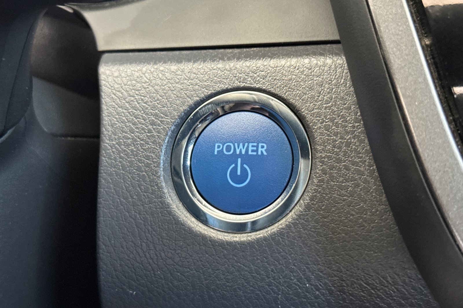Used 2022 CELESTIAL SILVER MET Toyota Hybrid XSE image 20