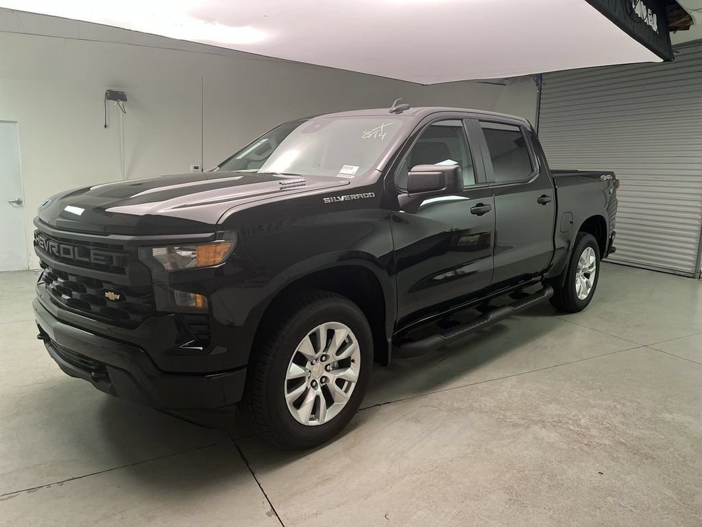 2026 Chevrolet Silverado 1500 Custom - Photo 4