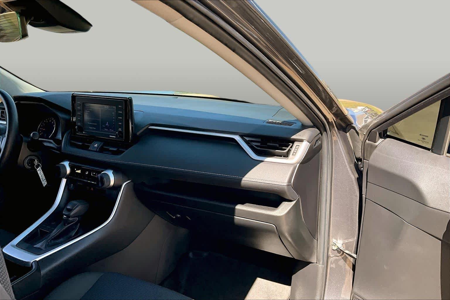 Used 2022 Magnetic Gray Metallic Toyota LE image 15