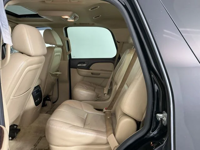 Used 2007 Onyx Black GMC Denali image 22
