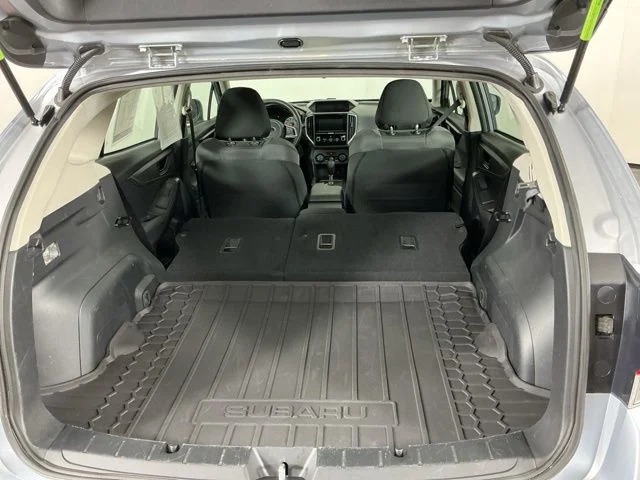 Used 2018 Ice Silver Metallic Subaru 2.0i image 26