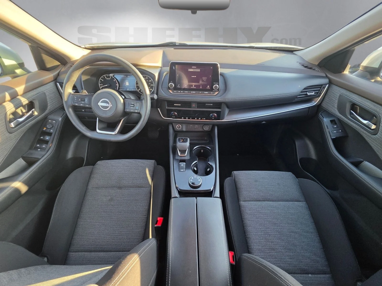 Used 2023 Silver Nissan SV image 3