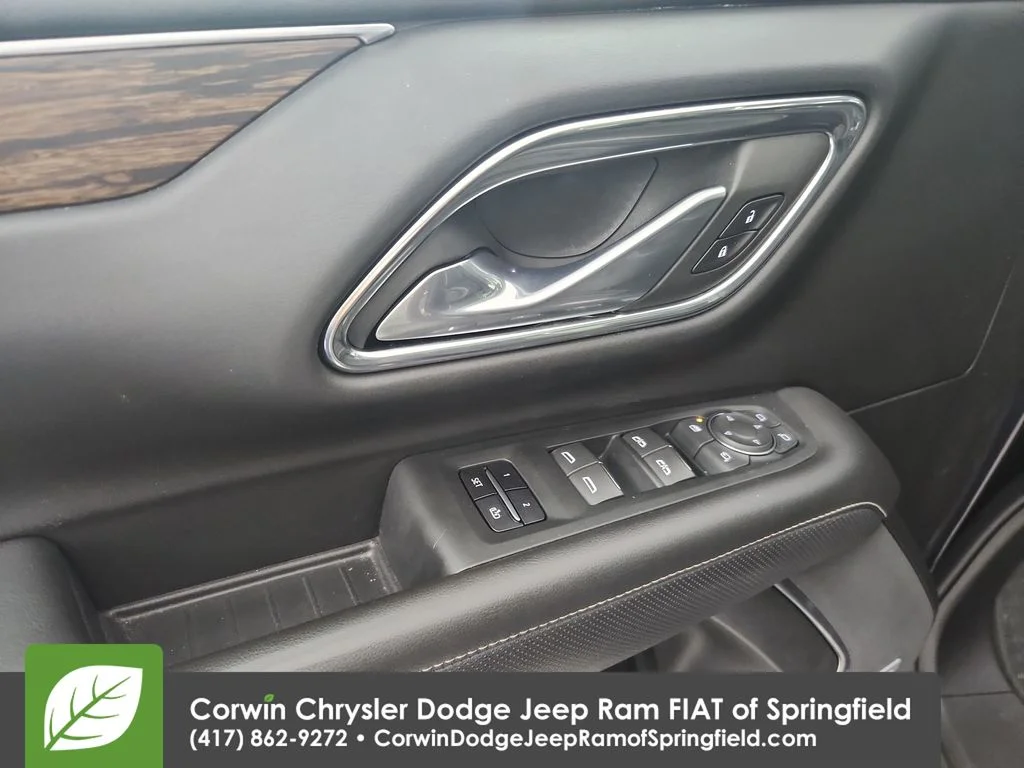 Used 2023 Gray Chevrolet Premier image 20