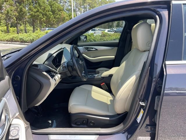 Used 2024 Black Cadillac Luxury image 13
