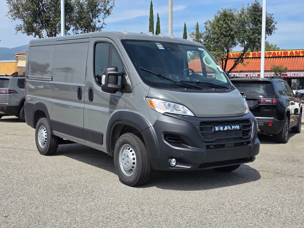 Ceramic Gray Clear-Coat Exterior Paint 2026 RAM ProMaster 1500 Tradesman 118 Low Roof Cargo Van FWD Van Front-Wheel Drive