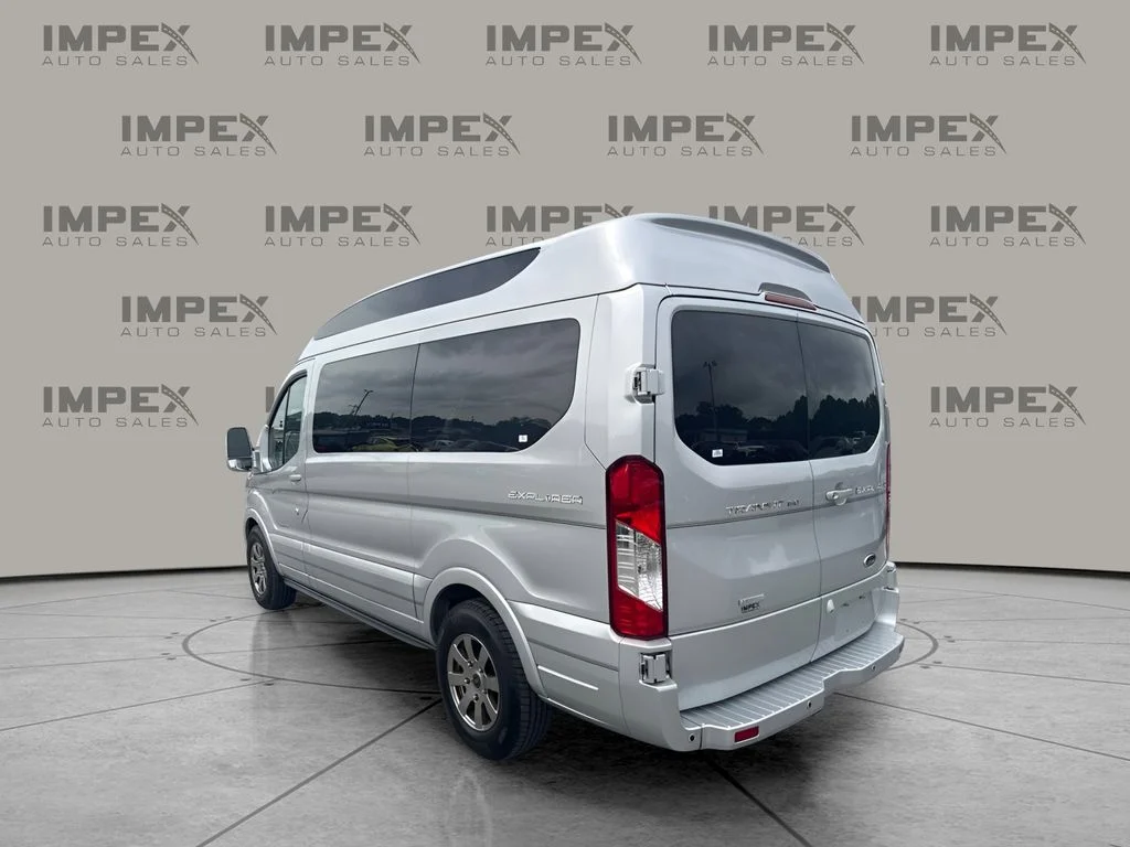 Used 2019 Silver Ford Base image 2