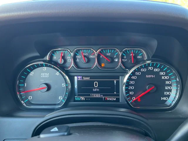 Used 2015 White Chevrolet LT image 23