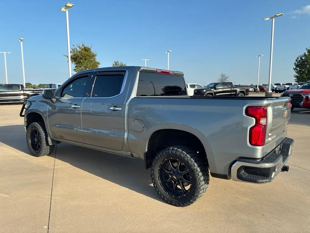 Used 2023 STERLING GRAY METALLIC Chevrolet LTZ image 3